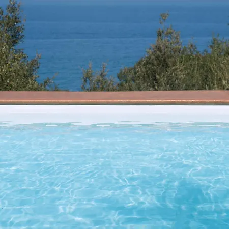 Thalia & Estate 펜션 Agios Spyridon (Corfu)