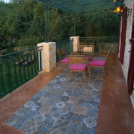 Thalia & Estate 펜션 Agios Spyridon (Corfu)