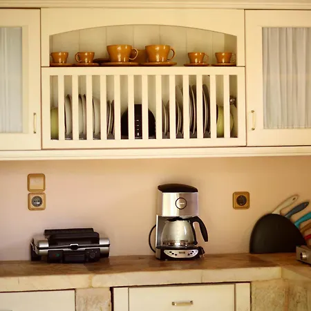 Thalia & Estate Holiday home